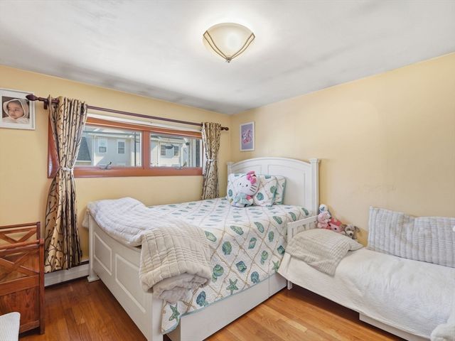 44 Dunster Rd, Everett, MA 02149