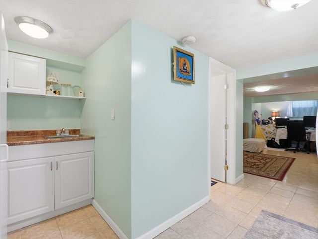 44 Dunster Rd, Everett, MA 02149