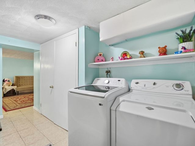 44 Dunster Rd, Everett, MA 02149