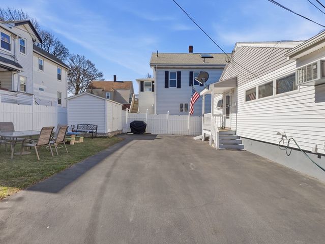 44 Dunster Rd, Everett, MA 02149