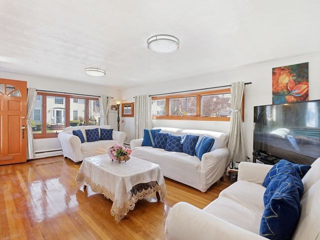 44 Dunster Rd, Everett, MA 02149