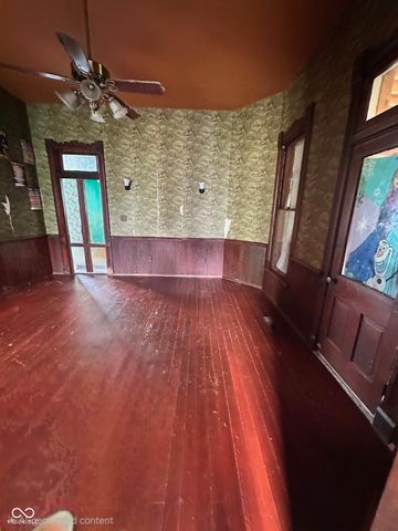 519 W 4th Street, Seymour, IN 47274