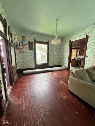 519 W 4th Street, Seymour, IN 47274