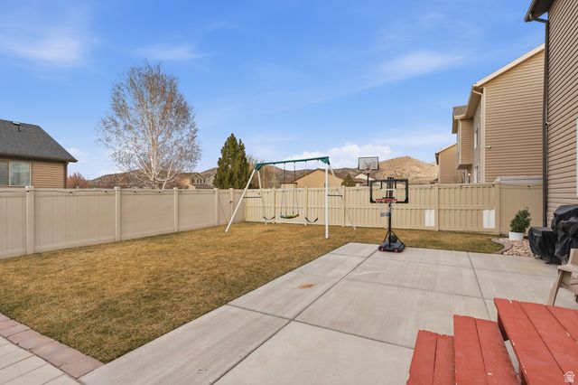 2309 E HITCHING POST DR, Eagle Mountain, UT 84005