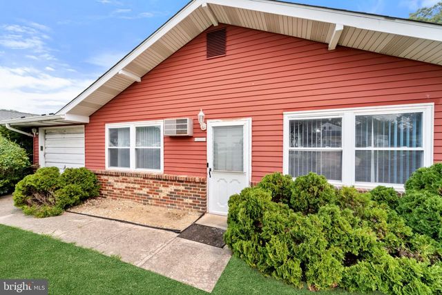 160 ELMTOWNE BLVD, Hammonton, NJ 08037