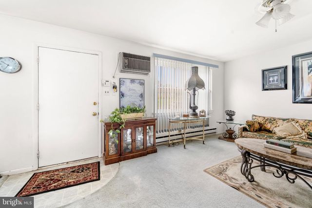 160 ELMTOWNE BLVD, Hammonton, NJ 08037