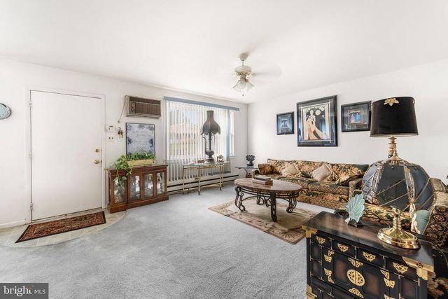 160 ELMTOWNE BLVD, Hammonton, NJ 08037