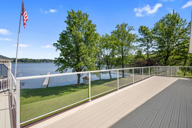 15665 Portage Road, Schoolcraft Twp, MI 49097