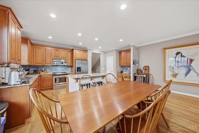 6841 Indian Hill Road, Cincinnati, OH 45227
