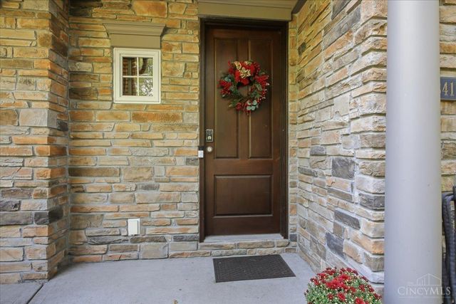 6841 Indian Hill Road, Cincinnati, OH 45227