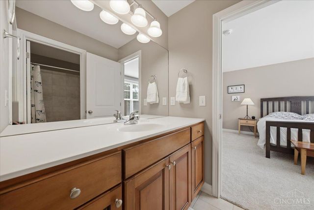 6841 Indian Hill Road, Cincinnati, OH 45227