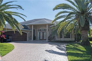 2806 39th ST, Cape Coral, FL 33914