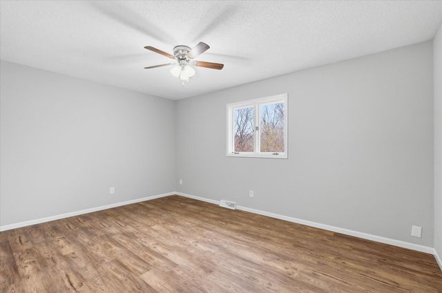 315 FOXFIRE DR, Columbia, MO 65201