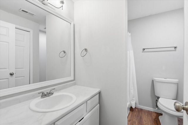 315 FOXFIRE DR, Columbia, MO 65201