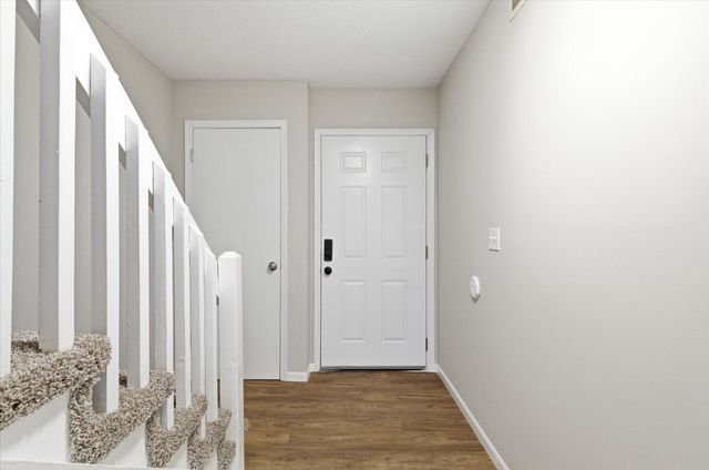 315 FOXFIRE DR, Columbia, MO 65201