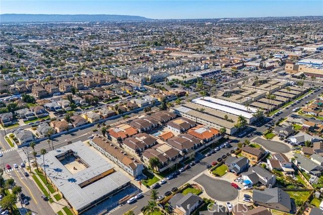 1239 W Rosecrans, Gardena, CA 90247