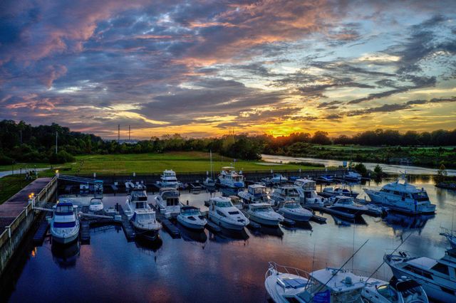 1135 N Blackmoor Dr., Murrells Inlet, SC 29576