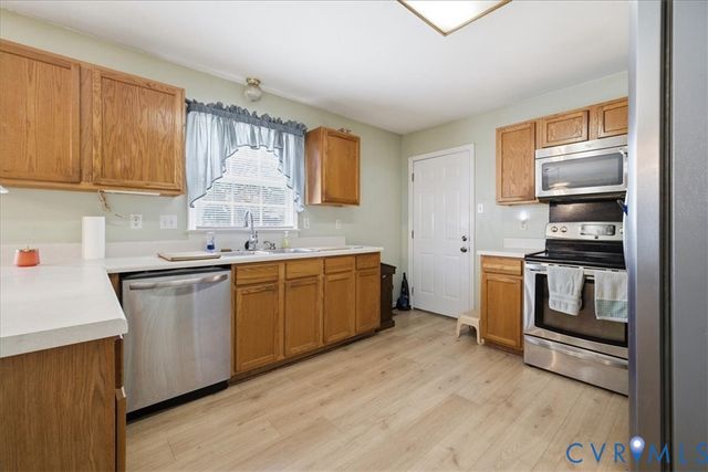 13308 S Chester Rd, Chester, VA 23831