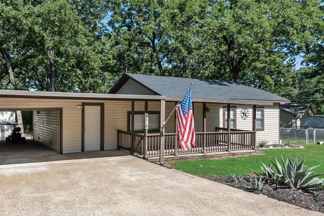 176 Forest Lane, Gun Barrel City, TX 75156