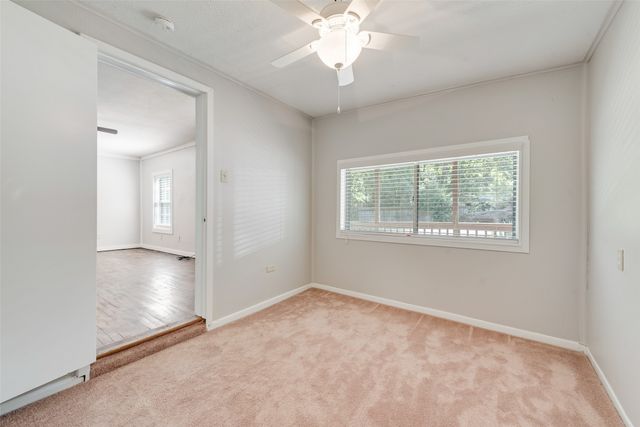 176 Forest Lane, Gun Barrel City, TX 75156