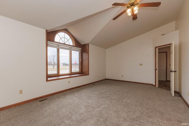 5608 W Wedgewood Lane, Muncie, IN 47304