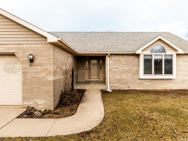 5608 W Wedgewood Lane, Muncie, IN 47304