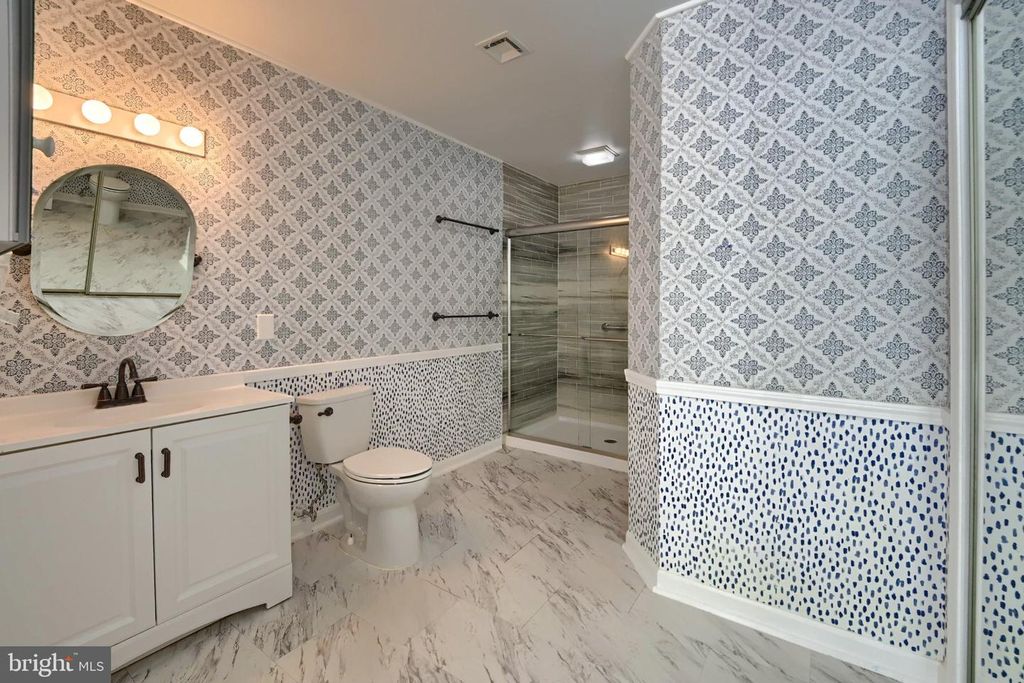 Image 20 of property listing at 6248 S HIGHLANDS CIR, Harrisburg, PA 17111
