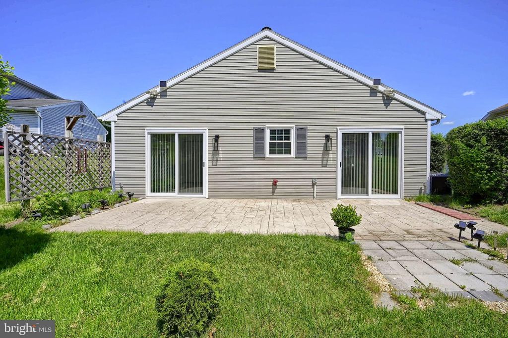 Image 27 of property listing at 6248 S HIGHLANDS CIR, Harrisburg, PA 17111
