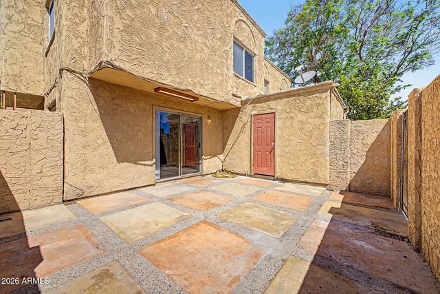 948 S Alma School Road Unit 102, Mesa, AZ 85210