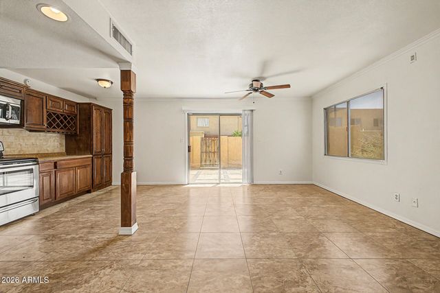 948 S Alma School Road Unit 102, Mesa, AZ 85210