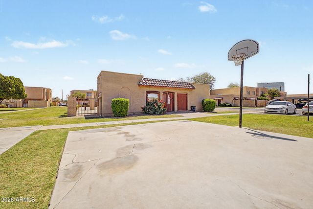 948 S Alma School Road Unit 102, Mesa, AZ 85210