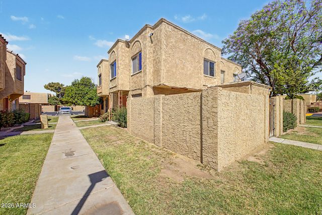 948 S Alma School Road Unit 102, Mesa, AZ 85210