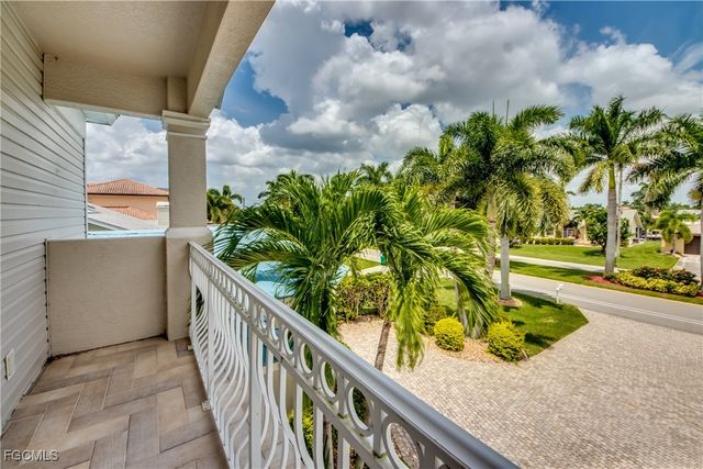 1434 El Dorado PKWY W, Cape Coral, FL 33914