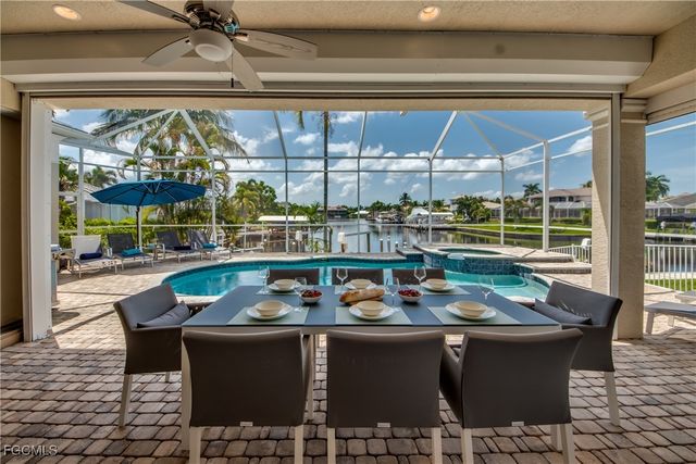 1434 El Dorado PKWY W, Cape Coral, FL 33914