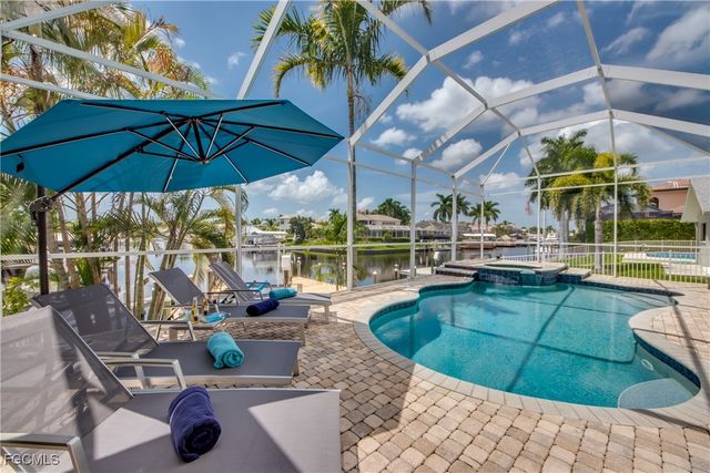 1434 El Dorado PKWY W, Cape Coral, FL 33914