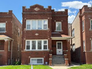 2252 N Laramie Avenue 1, Chicago, IL 60639