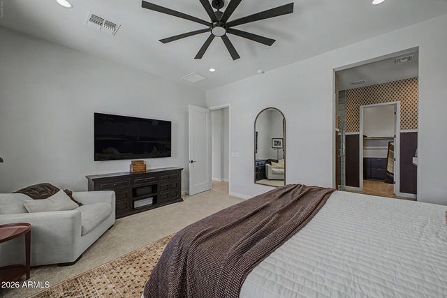 11017 E ULYSSES Avenue, Mesa, AZ 85212