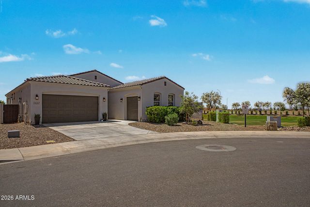 11017 E ULYSSES Avenue, Mesa, AZ 85212