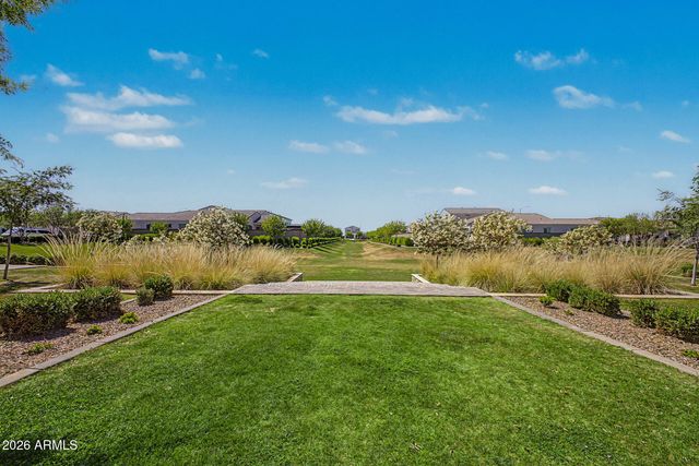 11017 E ULYSSES Avenue, Mesa, AZ 85212