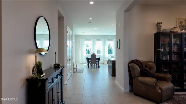 11017 E ULYSSES Avenue, Mesa, AZ 85212