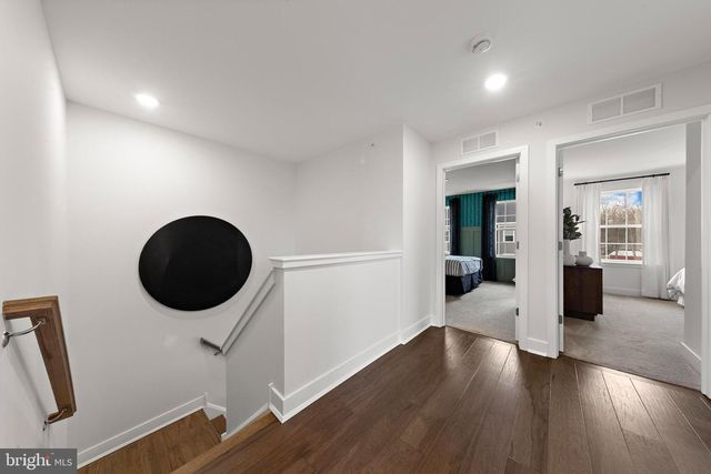 106 FRED CLARK, Pennington, NJ 08534