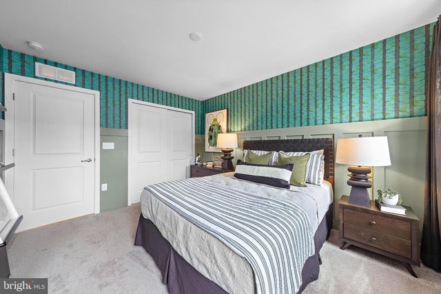 106 FRED CLARK, Pennington, NJ 08534