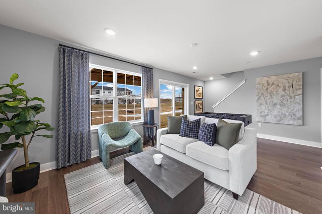 106 FRED CLARK, Pennington, NJ 08534