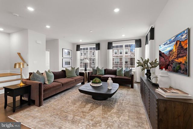 106 FRED CLARK, Pennington, NJ 08534