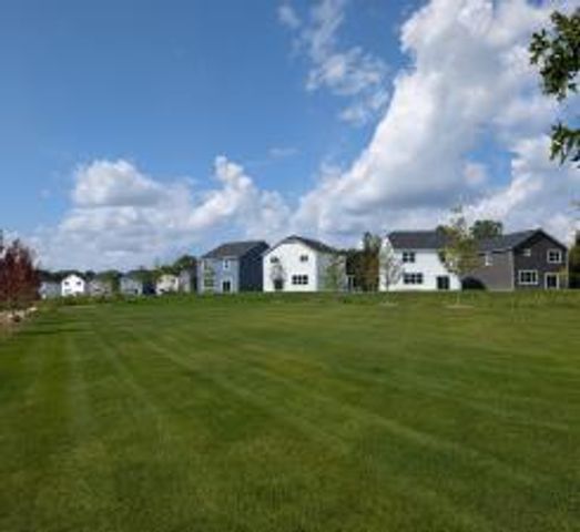 10586 Goodview Avenue S, Cottage Grove, MN 55016
