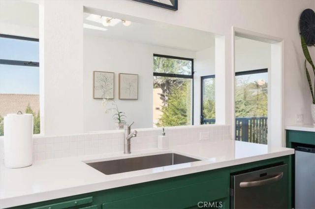 365 Bristol Street, Cambria, CA 93428