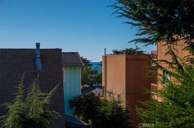 365 Bristol Street, Cambria, CA 93428