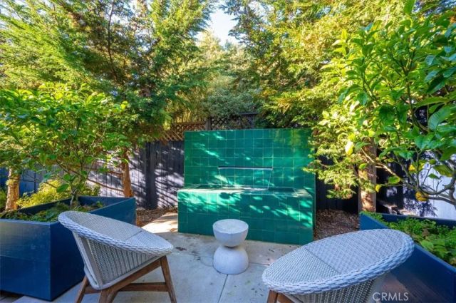 365 Bristol Street, Cambria, CA 93428