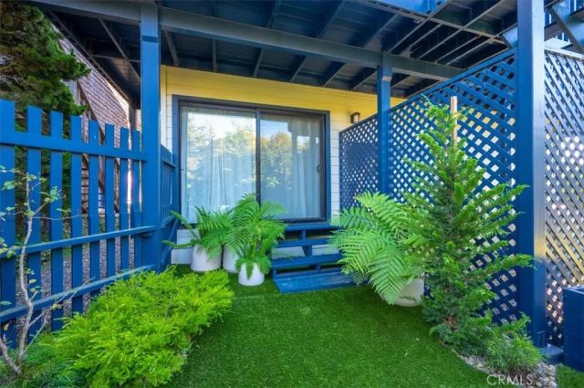 365 Bristol Street, Cambria, CA 93428