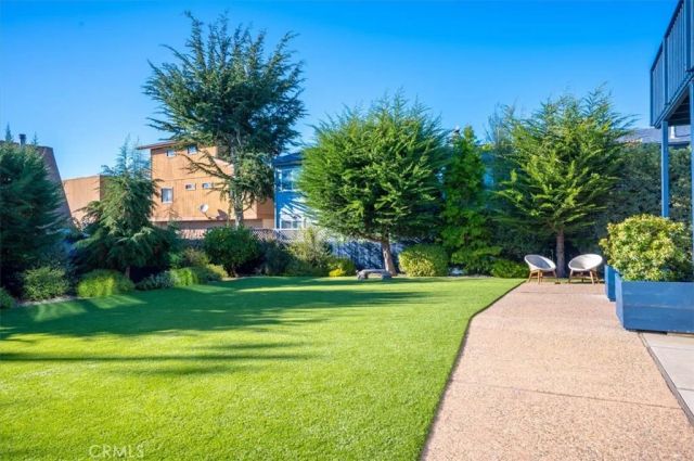 365 Bristol Street, Cambria, CA 93428